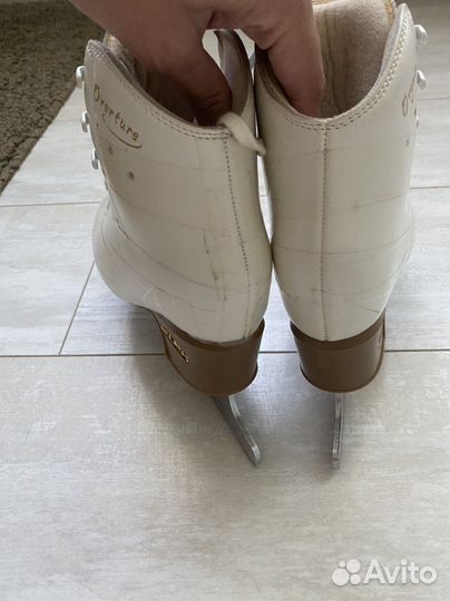 Коньки фигурные edea overture 195