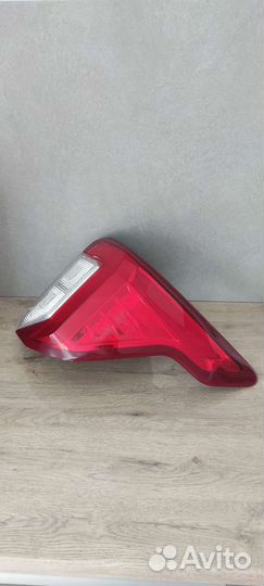 Задний фонарь ford explorer 6