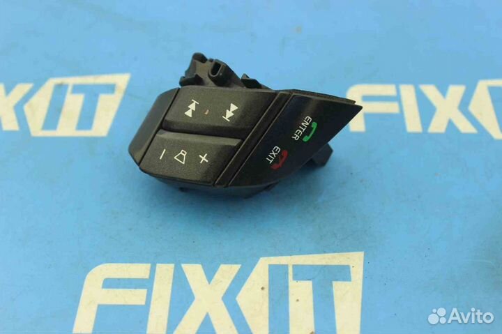 Кнопка руля Volvo XC90 (Вольво хс90) C 91 8691780