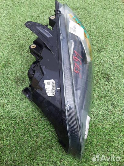 Фара левая Ford Focus 2 2005/2006/2007/2008