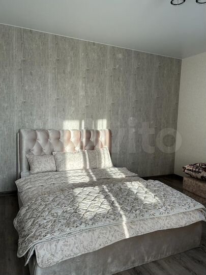 2-к. квартира, 90 м², 2/16 эт.