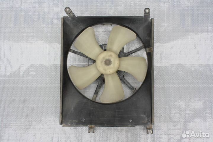 Вентилятор охлаждения Toyota Passo 2004