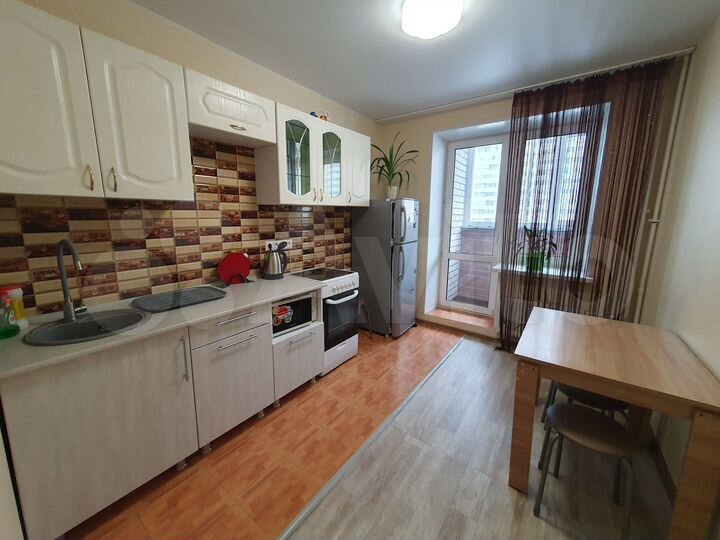 1-к. квартира, 32 м², 4/19 эт.