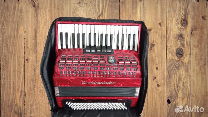 Аккордеон 3/4 готово-выборный Weltmeister