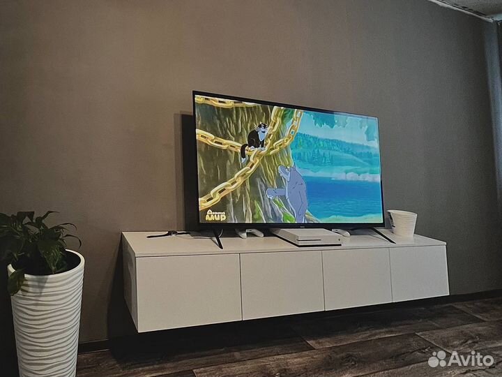 Тумба под телевизор