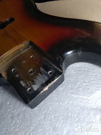 Корпус для бас гитары