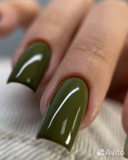 Маникюр и педикюр