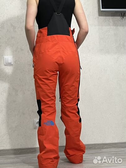 Горнолыжный костюм The north face