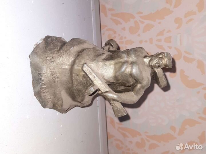 Статуэтка СССР