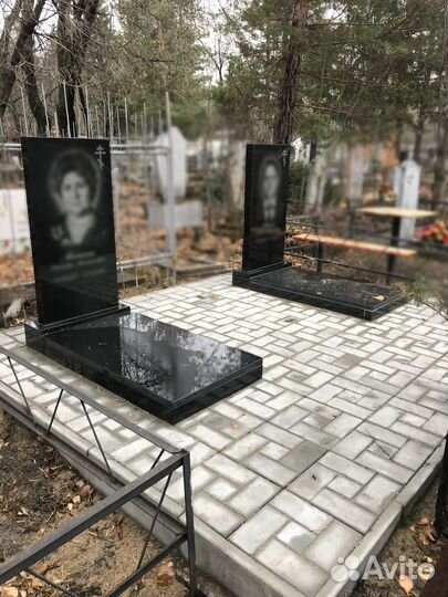 Памятники каменьград из природного камня