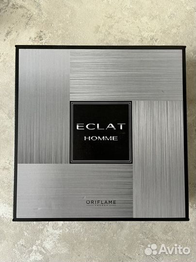 Подарочный парфюмерный набор Eclat Homme Oriflame