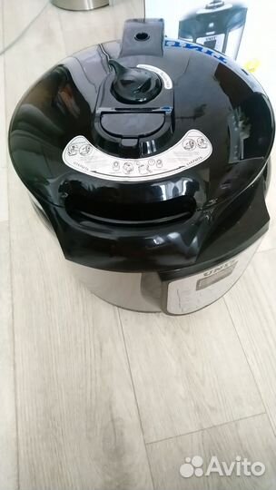 Мультиварка-скороварка с давлением unit USP-1040 D