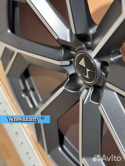 Кованые диски R19 DS 7 J