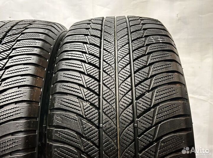 Bridgestone Blizzak LM-001 245/50 R19