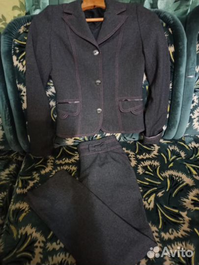 Брючный костюм женский 42-44
