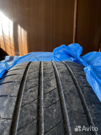 Bridgestone Turanza T005 215/55 R17 94V