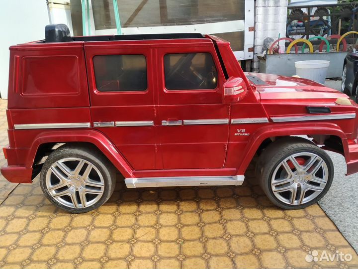 Детский электромобиль