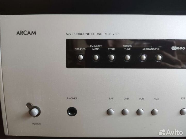 Ресивер arcam avr200