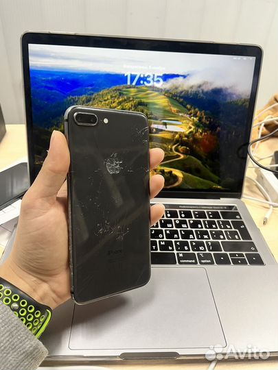 iPhone 8 Plus, 64 ГБ