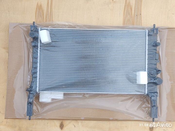 Радиатор основной Opel Mokka 1.4 I 16V turbo
