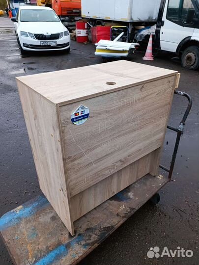 Кассовая тумба