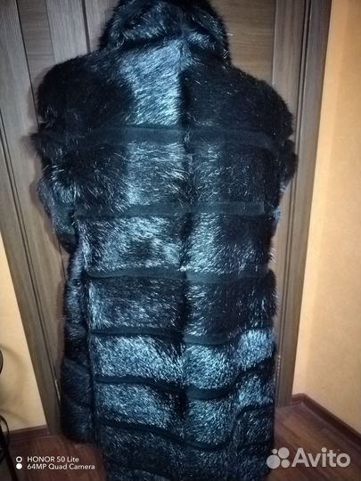 Шуба натуральная, чёрного цвета, нутрия, под норку