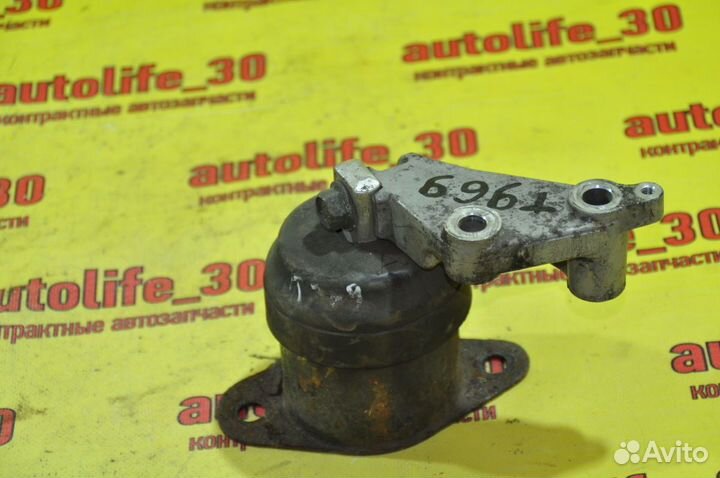 Подушка двигателя правая Honda Accord 7