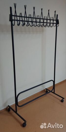Вешалка для одежды напольная