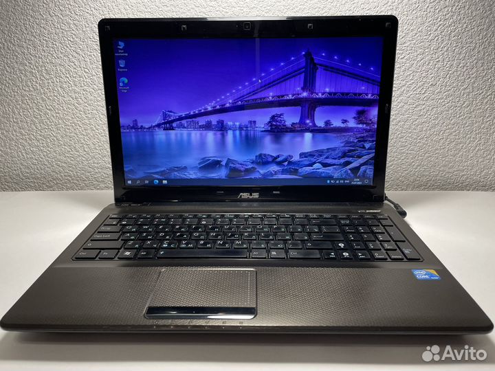 Нотбук для учебы asus Intel/4gb/ssd