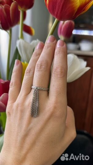 Кольцо с цепочкой