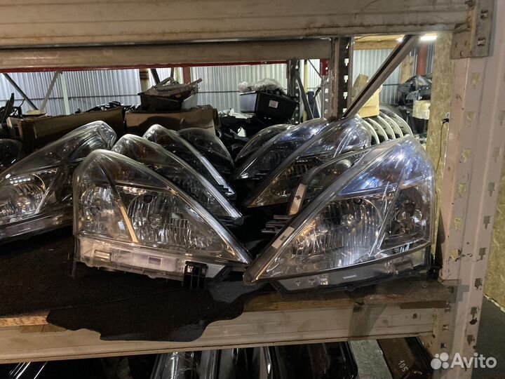 Фара Nissan Teana J32