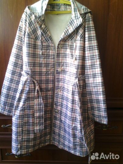 Продаю детский плащ