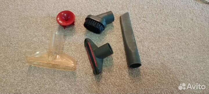 Моющий пылесос Philips