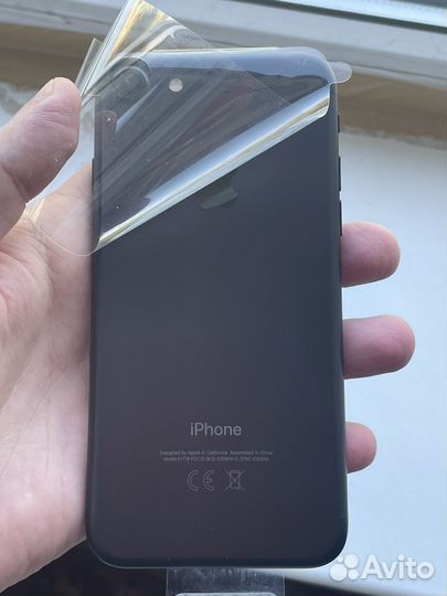iPhone 7, 32 ГБ