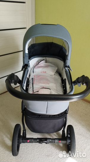 Коляска 2 в 1 Pituso moon