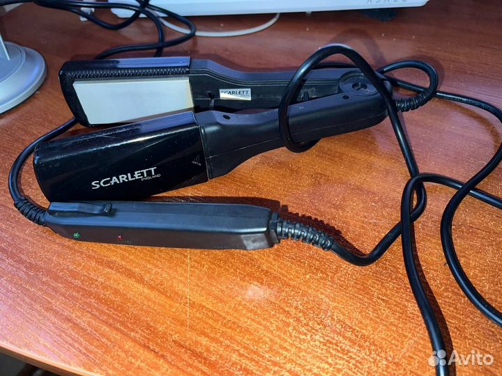 Щипцы гофрэ для волос scarlett