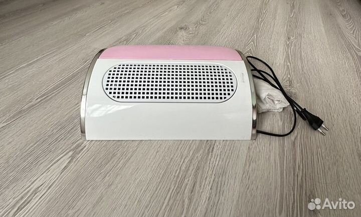 Пылесос для маникюра