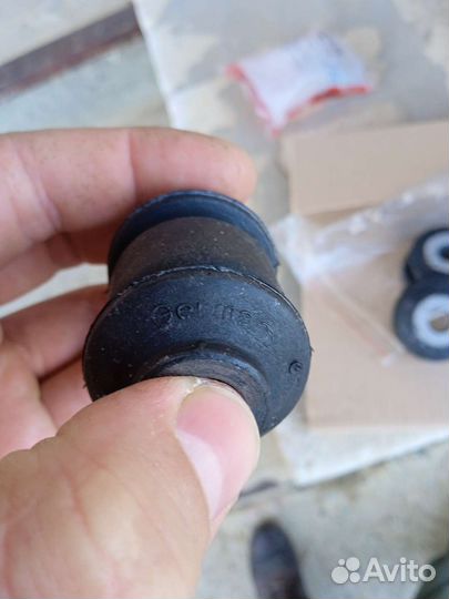Сайлентблок переднего рычага Golf Jetta Octavia