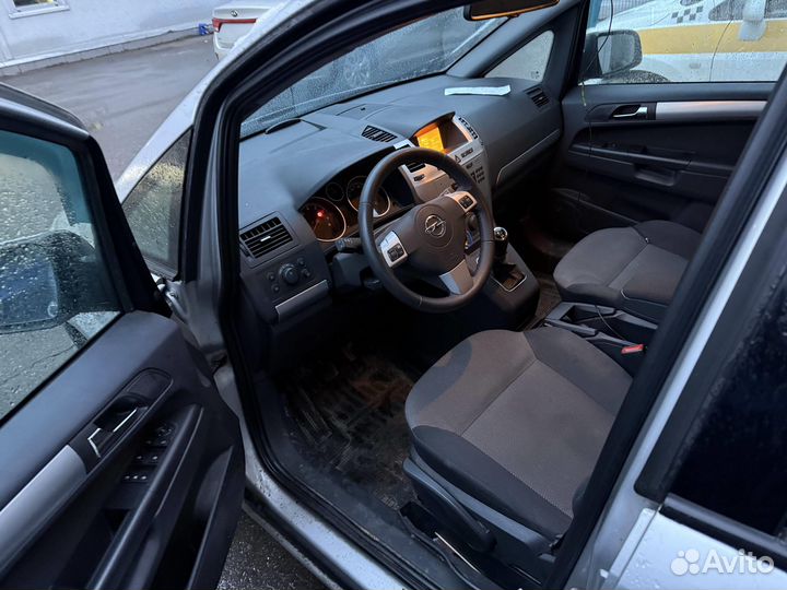 Opel Zafira 1.8 МТ, 2014, 146 149 км