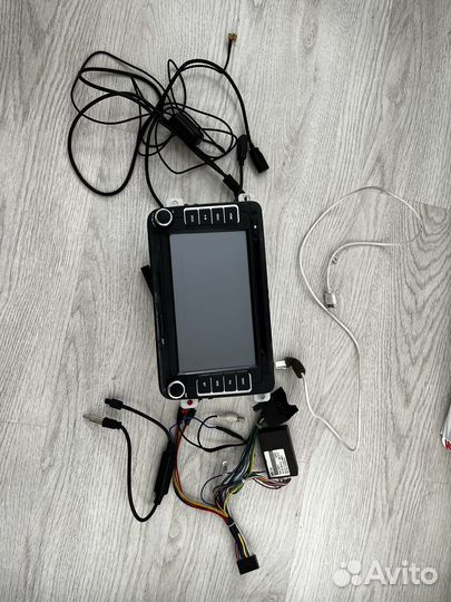 Автомагнитола volkswagen navipilot droid npd 7401n