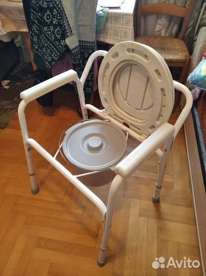 Туалетный стул