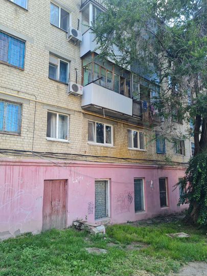 Комната 13 м² в 4-к., 2/5 эт.