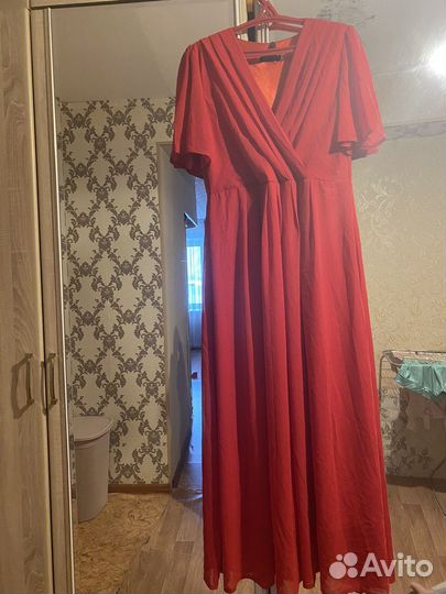 Вечернее платье