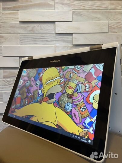 Ноутбук Lenovo Yoga