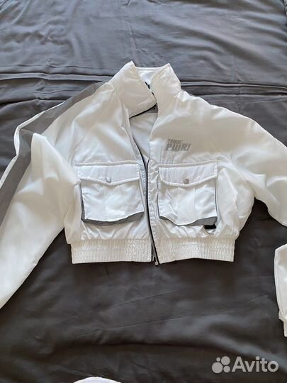 Ветровка Bershka