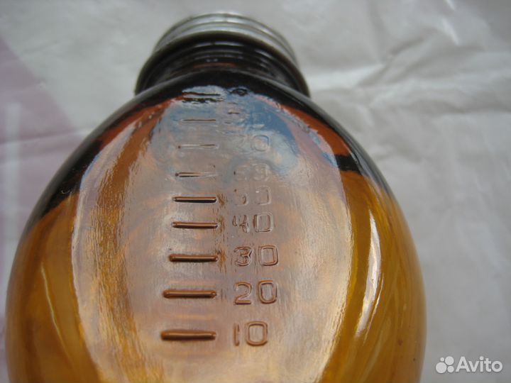 Бутылек склянка с мерной шкалой