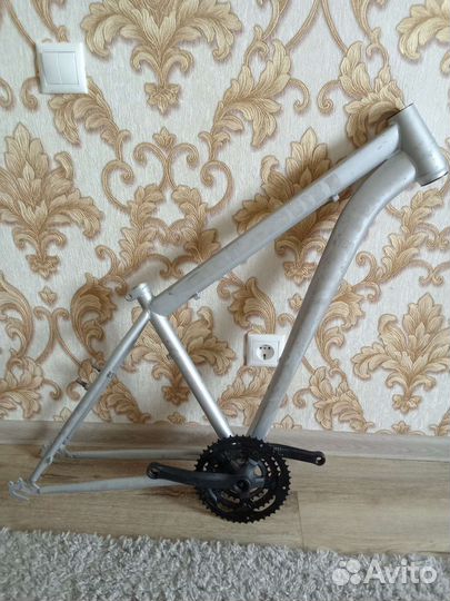 Велосипедная рама 27.5 стальная