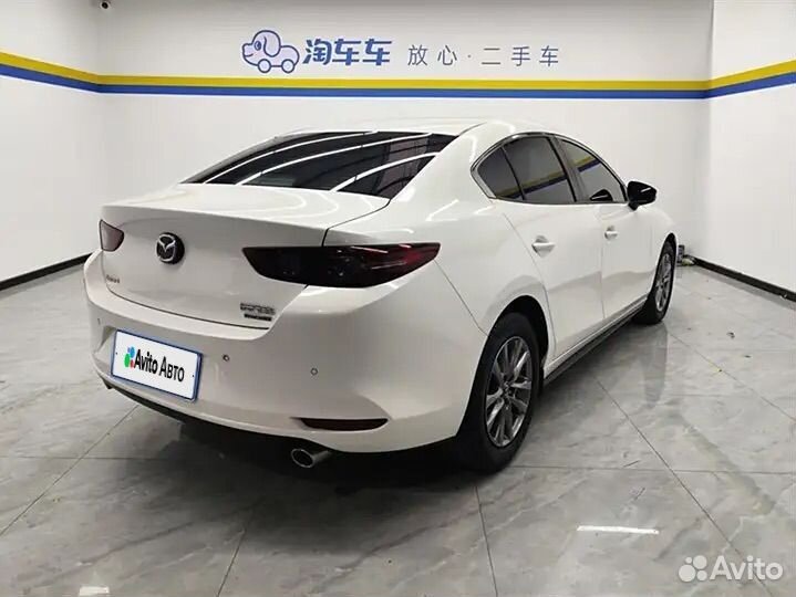 Mazda 3 1.5 AT, 2021, 25 600 км