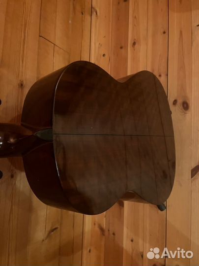 Акустическая гитара Yamaha C-200