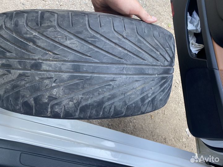 Triangle TRD88 235/40 R18 95V